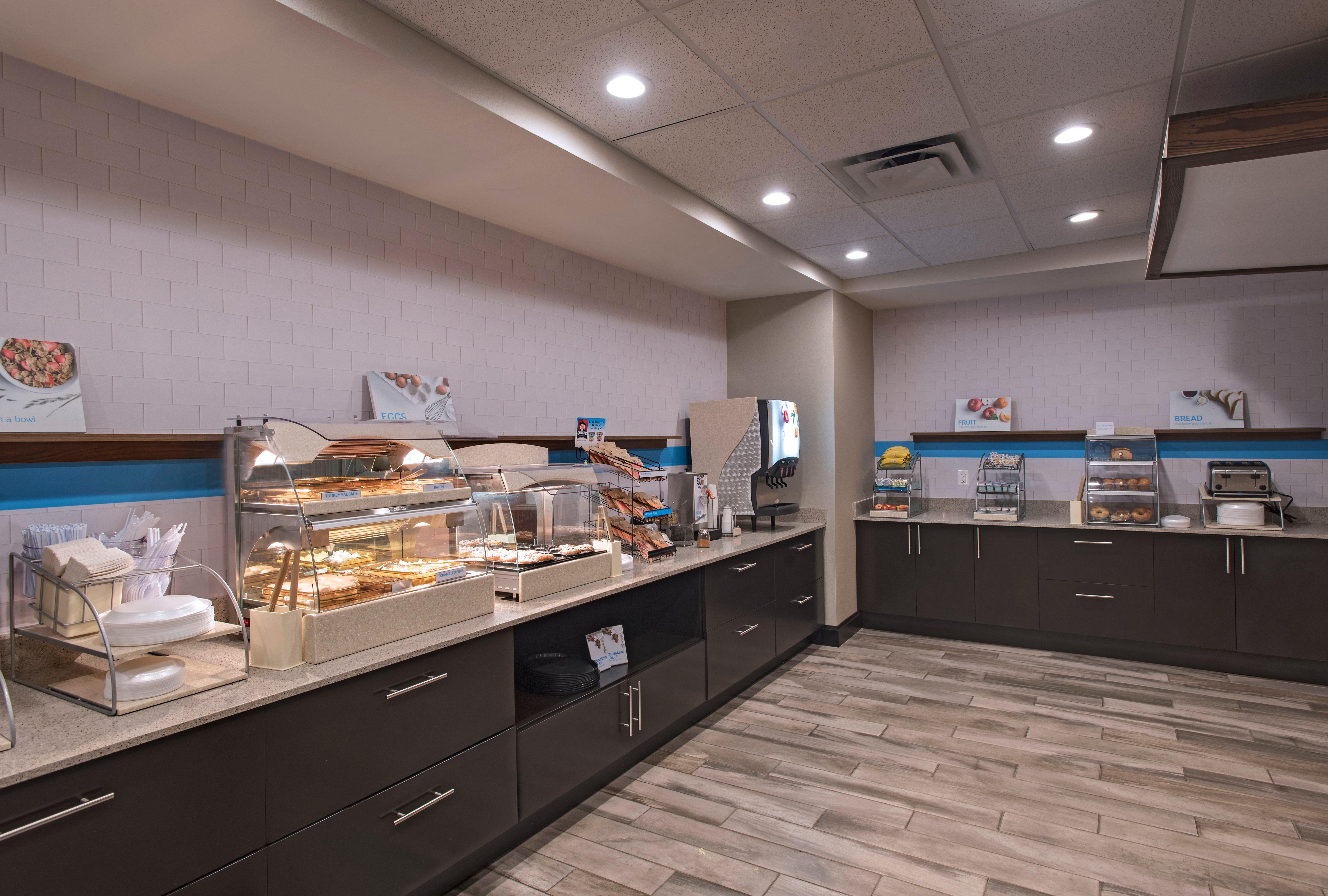 Holiday Inn Express & Suites Austin Nw - Four Points By Ihg Bagian luar foto