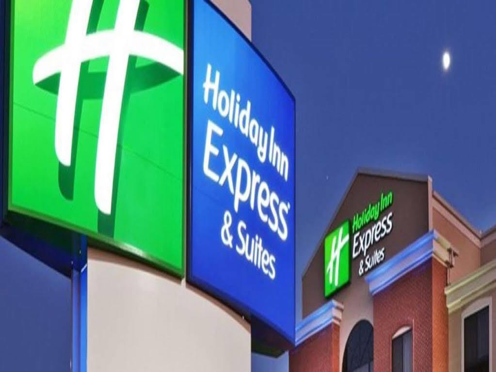 Holiday Inn Express & Suites Austin Nw - Four Points By Ihg Bagian luar foto